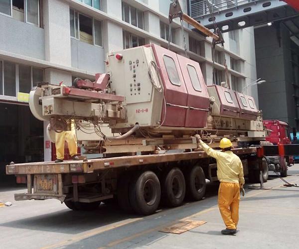 Heavy truck handling